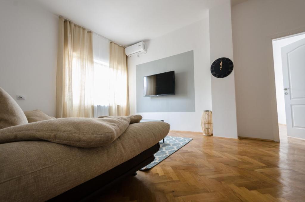 Stylized And Modern Apartment In Bucharest Bucareste Exterior foto